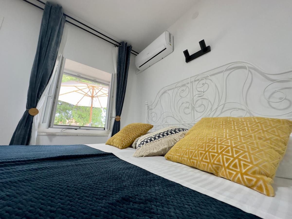 Matek Family & Studio Apartment Rovanjska Exterior foto